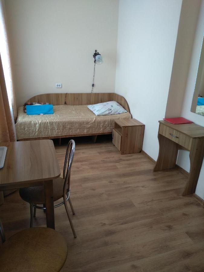 מלון Sanatorium נארץ' מראה חיצוני תמונה